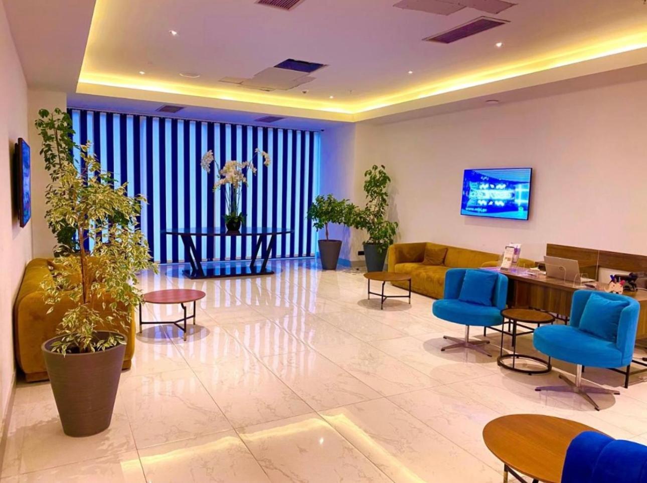 Orbi City Apartment With Sea View Batumi Exteriör bild
