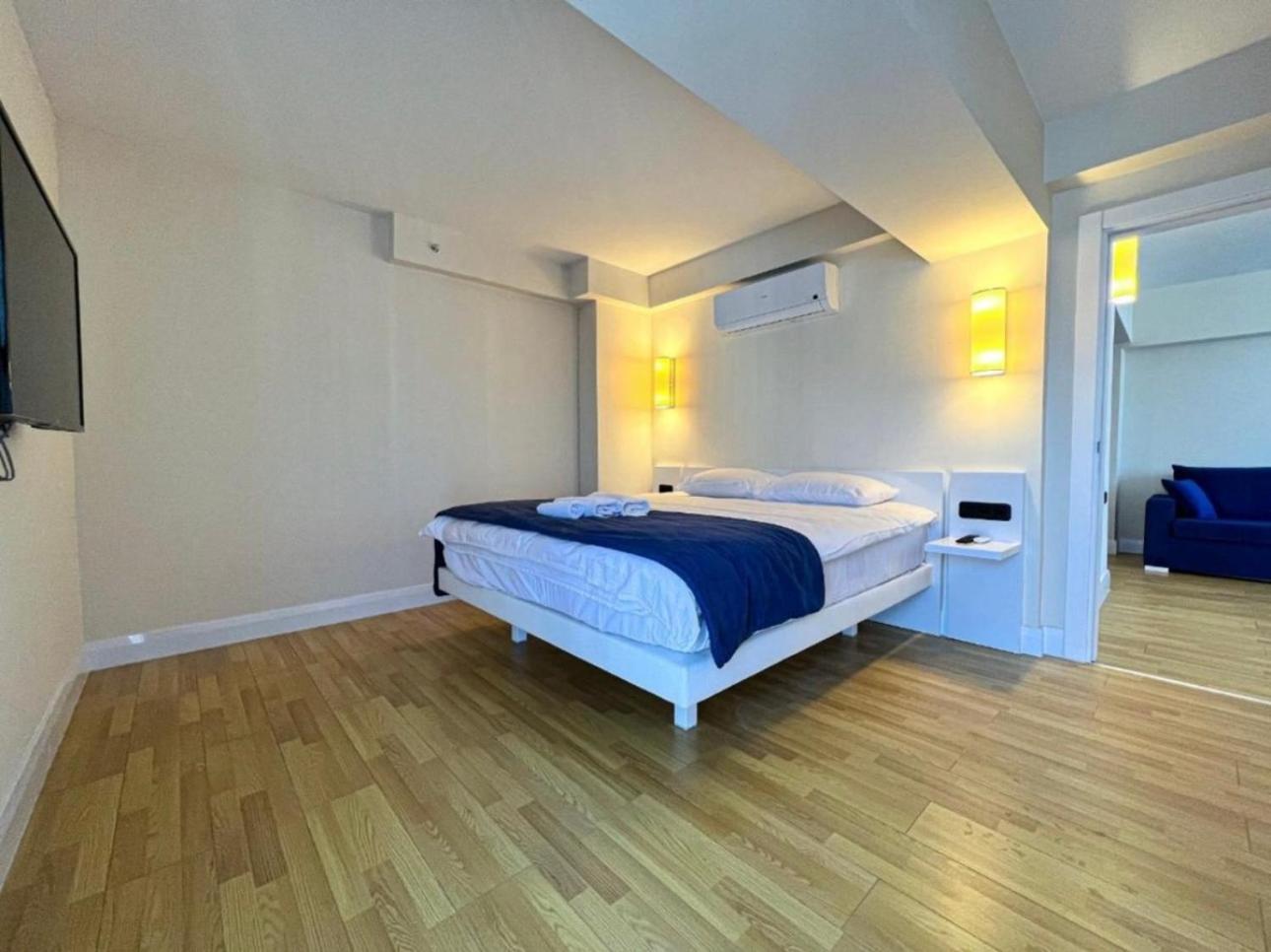 Orbi City Apartment With Sea View Batumi Exteriör bild