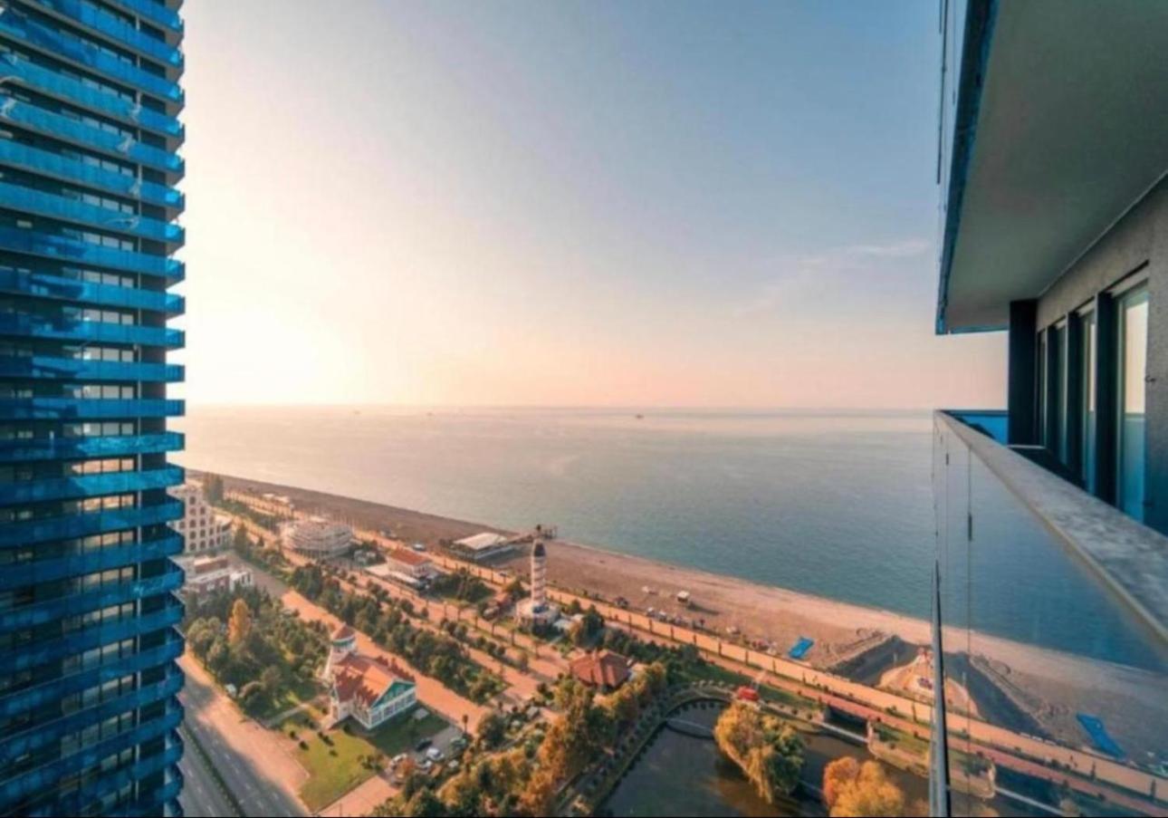 Orbi City Apartment With Sea View Batumi Exteriör bild
