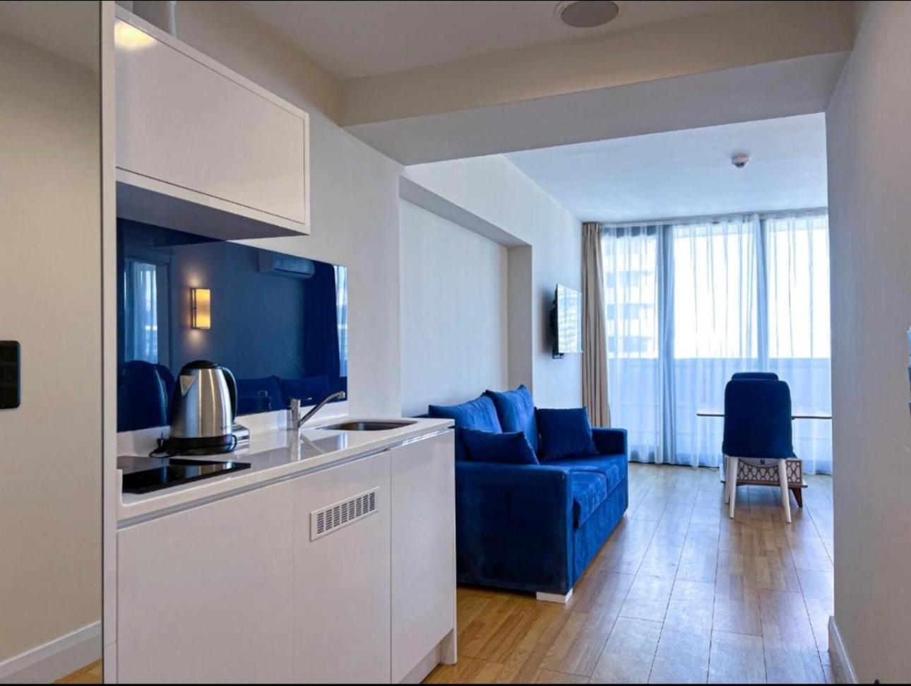 Orbi City Apartment With Sea View Batumi Exteriör bild