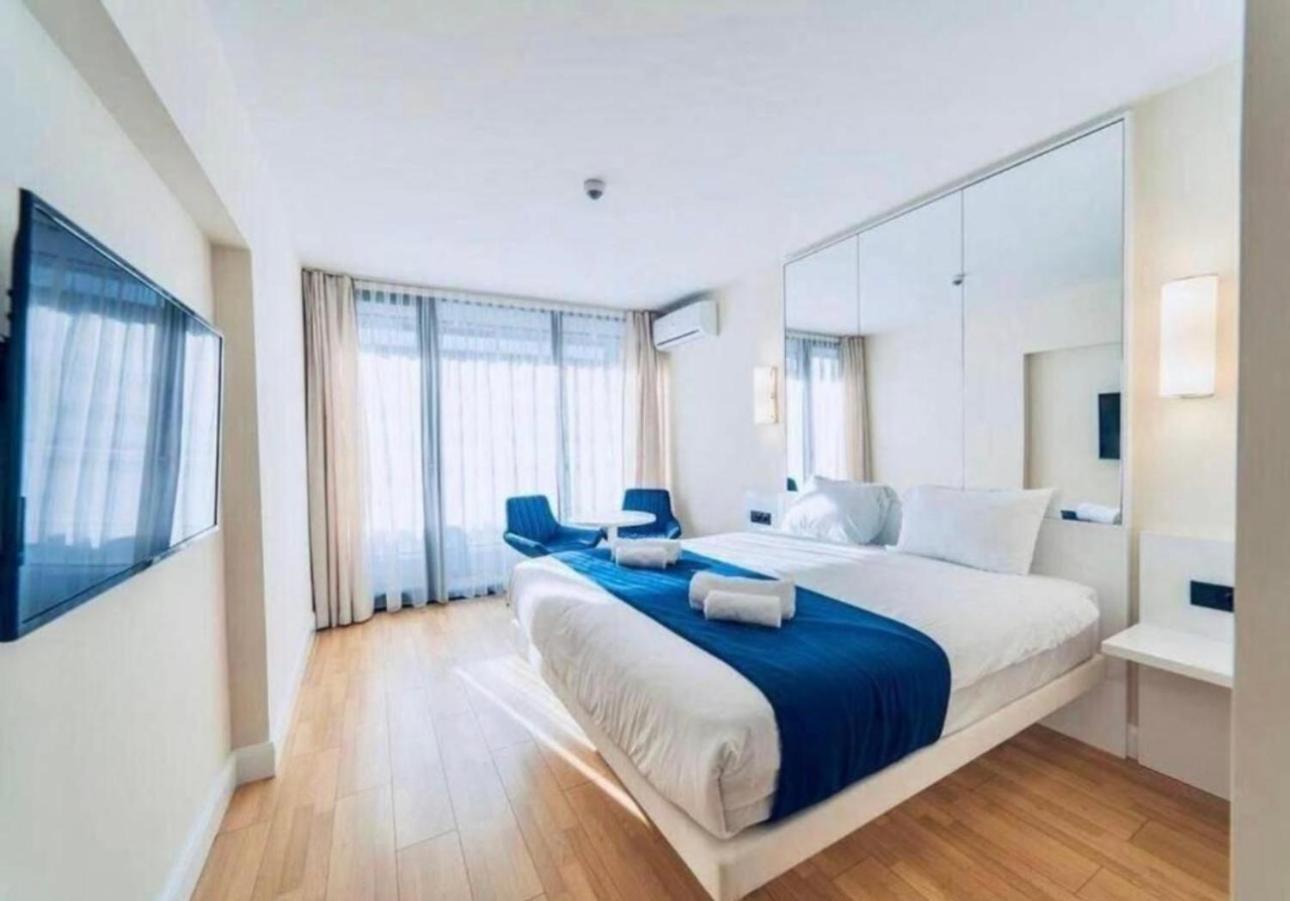 Orbi City Apartment With Sea View Batumi Exteriör bild