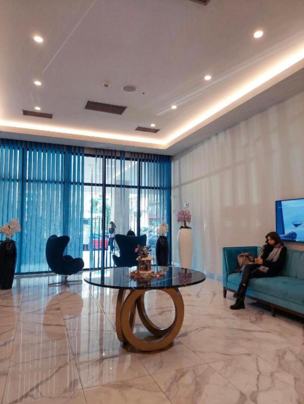 Orbi City Apartment With Sea View Batumi Exteriör bild