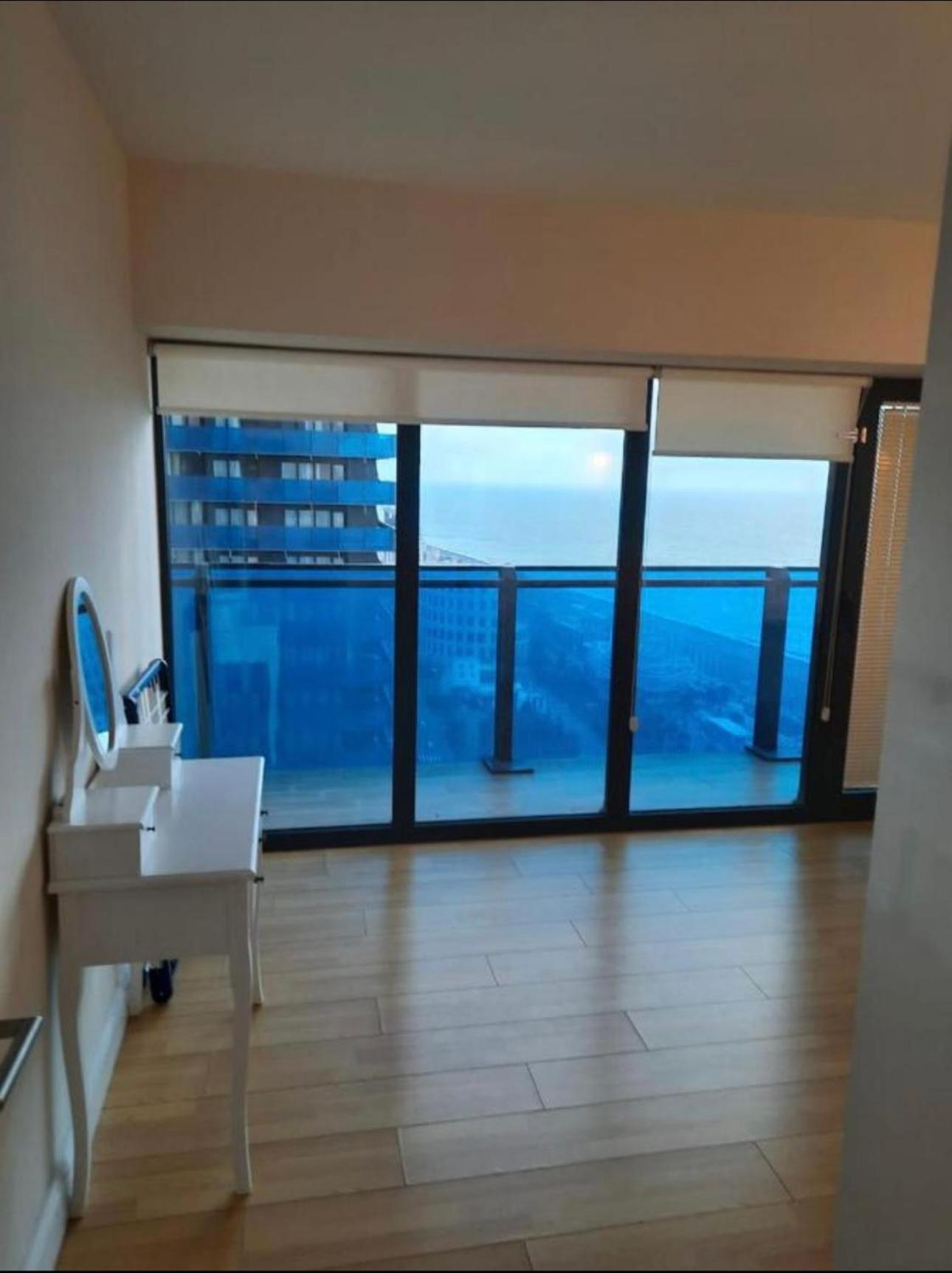 Orbi City Apartment With Sea View Batumi Exteriör bild