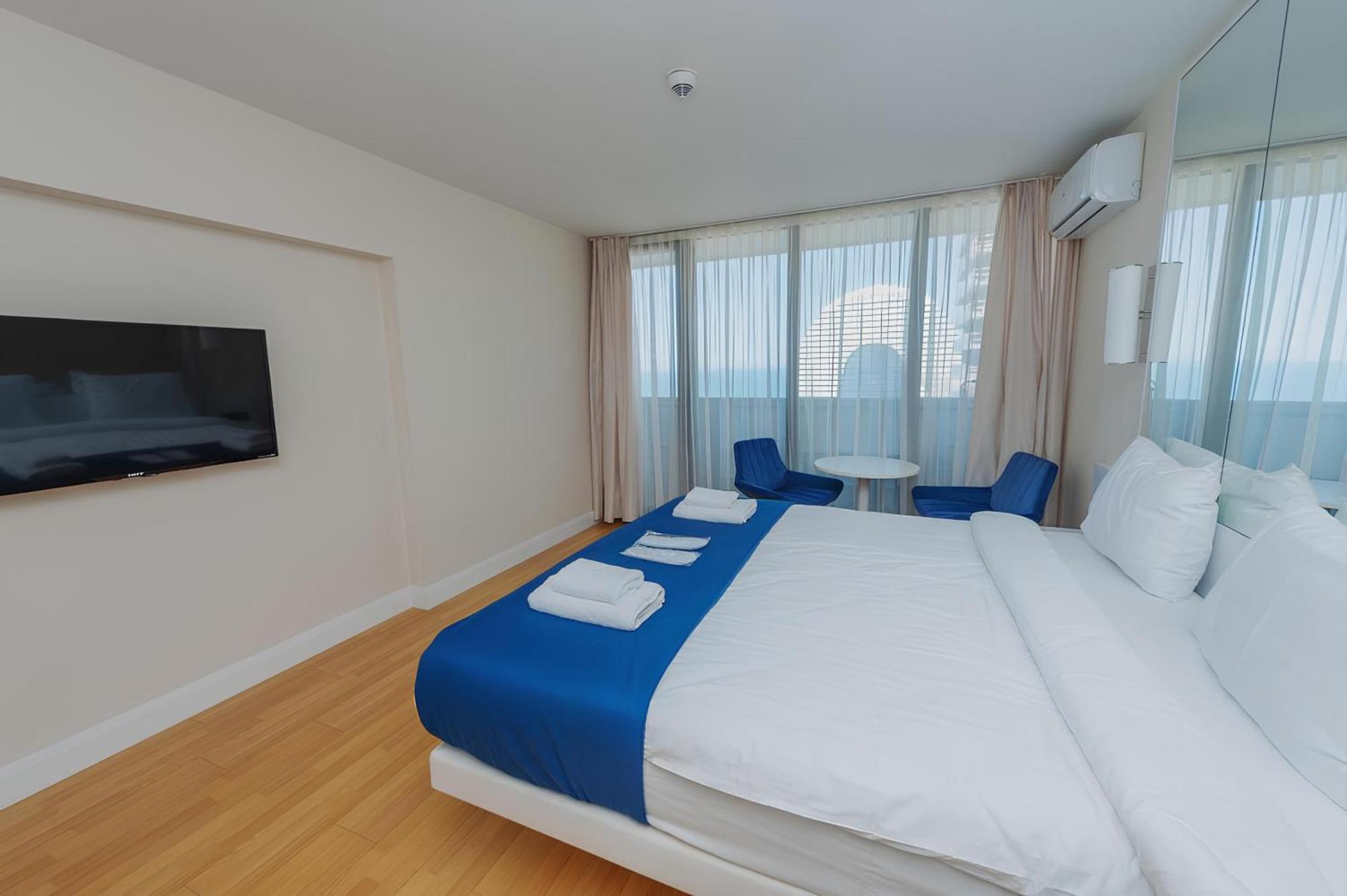 Orbi City Apartment With Sea View Batumi Exteriör bild